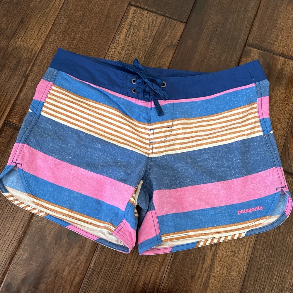 Patagonia wavefarer board shorts